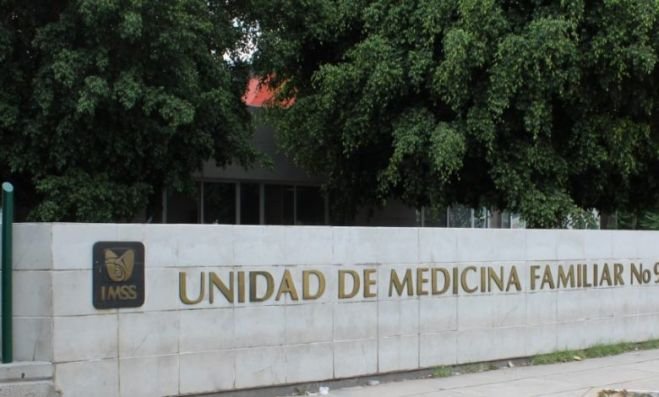 Paciente sufrió la amputación de ambas piernas e histerectomía: IMSS, en Querétaro.