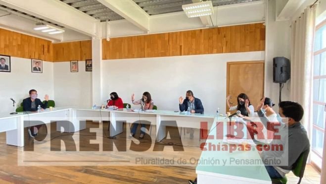 Llevará Estadio de Futbol de San Cristóbal el nombre del periodista Hugo Isaac Robles Guillén