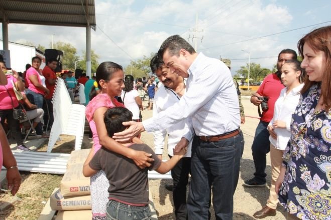 Tonalá tiene todo el apoyo de mi gobierno, juntos saldremos adelante: Rutilio Escandón