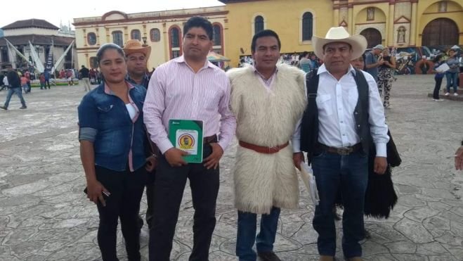 Denuncian despojo de candidatura indígenas de los 5 Distritos Electorales Federales