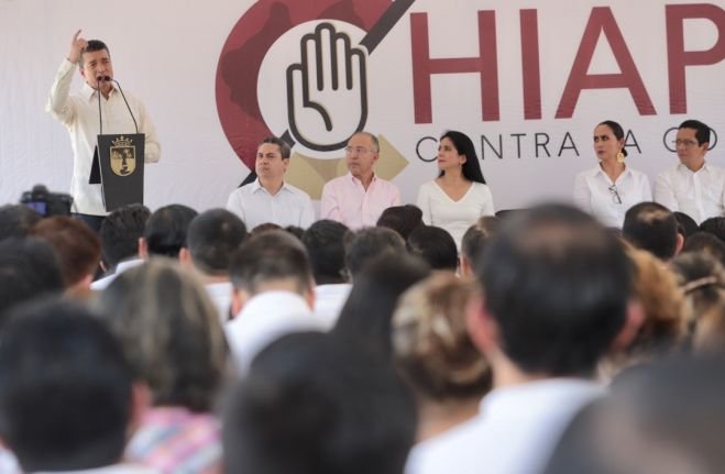 Chiapas fortalece combate a la corrupci&oacute;n; gobernador Rutilio Escand&oacute;n pide denunciar