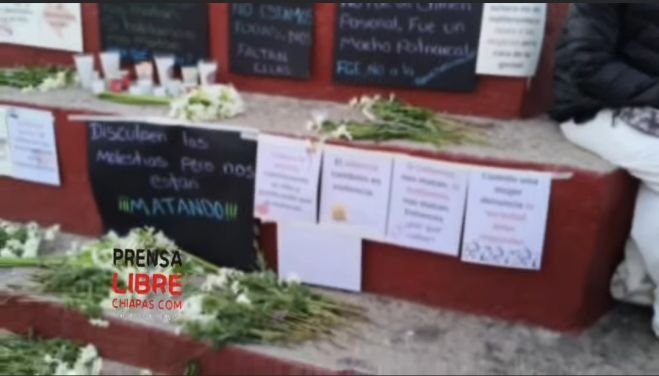 Colectivos feministas se manifiestan ante ola de feminicidios en Chiapas