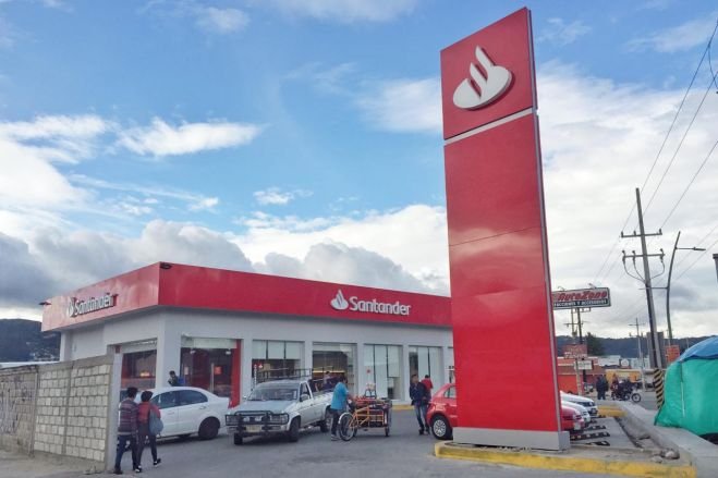 POLICIA MUNICIPAL DE SCLC Y EMPRESARIOS COORDINADOS PARA REFORZAR LA SEGURIDAD DE USUARIOS EN BANCOS Y CAJEROS