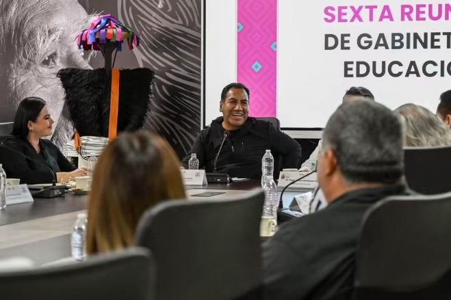 Eduardo Ram&iacute;rez impulsa el trabajo conjunto para fortalecer el programa Chiapas Puede