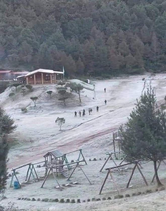 ¡El Porvenir, Chiapas, se congela! Así amanece el #Porvenir bajo un manto helado