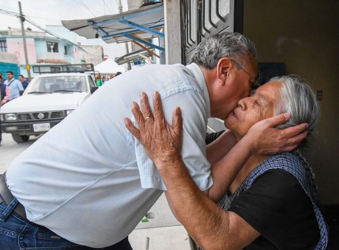 Con la entrega de esta nueva obra, el gobierno municipal, que encabeza el Ingeniero Mariano Díaz Ochoa, está cumpliendo el compromiso de trabajo desde el inicio de su administración en materia de infraestructura de calles.