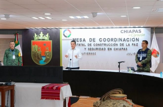 TRABAJO EN LA MESA DE SEGURIDAD SIGUE DANDO RESULTADOS POSITIVOS EN CHIAPAS: RUTILIO ESCANDÓN