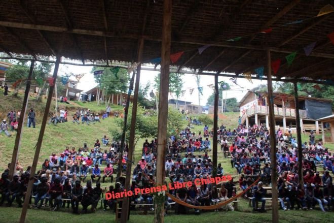 Continúa encuentro zapatista en Tenejapa