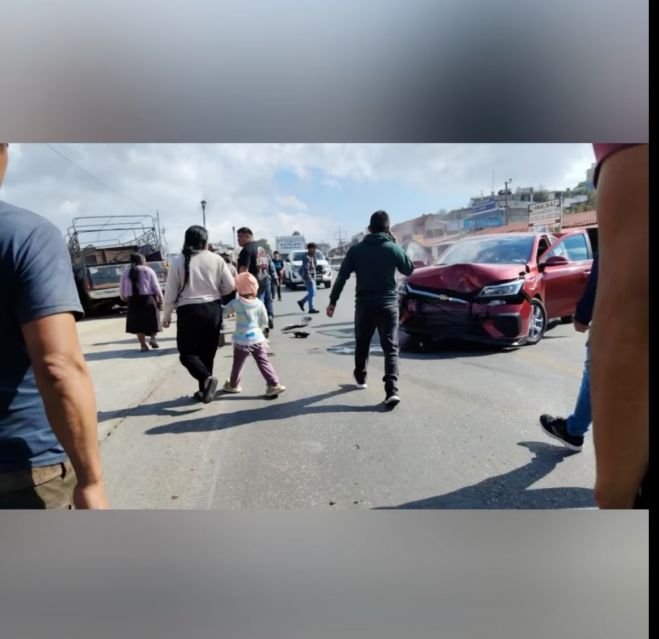 Choque deja dos lesionados en tramo San Cristóbal–Teopisca