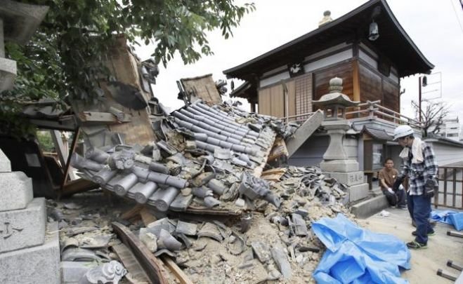 Captan momento exacto del sismo de 6.1 grado en Japón