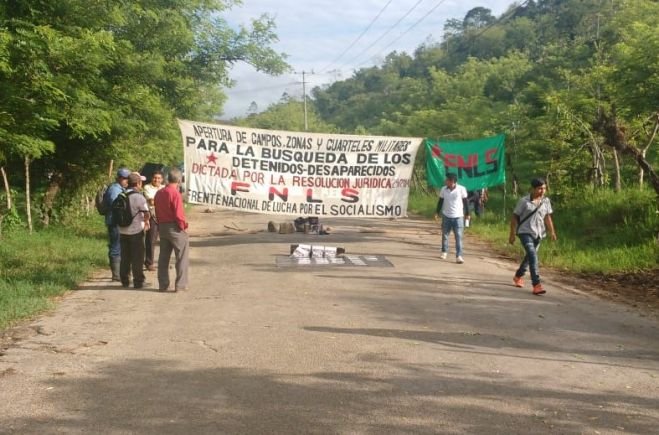 Cuotas de 50 a 100 pesos cobraron en los bloqueos de Altamirano-Ocosingo