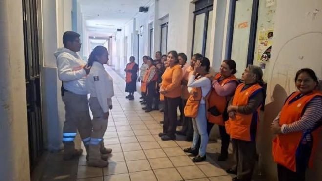 Capacitan en primeros auxilios a trabajadoras de Limpia Municipal en San Cristóbal de Las Casas