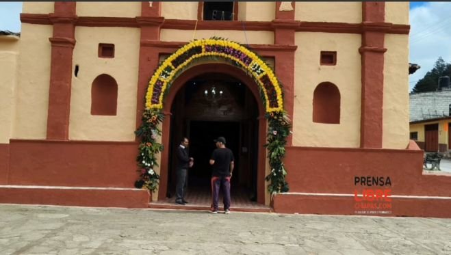 Barrio de Cuxtitali celebra "El Dulce Nombre de Jesús "