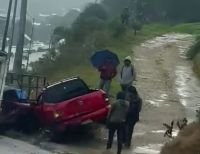 Colisión múltiple en el tramo La Tijera de Zinacantán