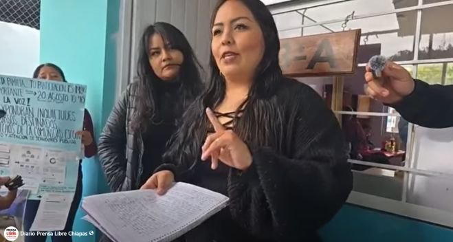 Padres de familia exigen aclarar manejo de 600 mil pesos de “La Escuela es Nuestra”