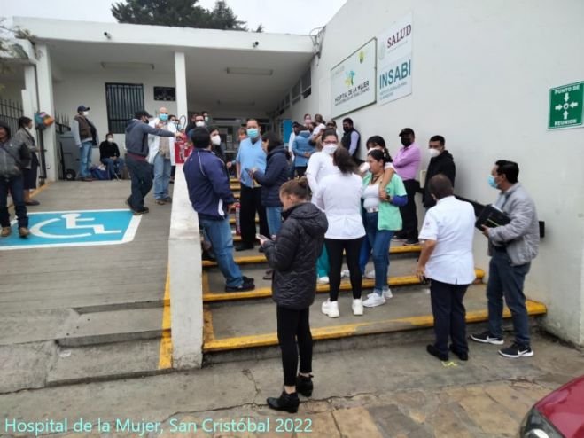 Pacientes denuncian cancelaciones constantes y falta de informaci&oacute;n en el Hospital de la Mujer