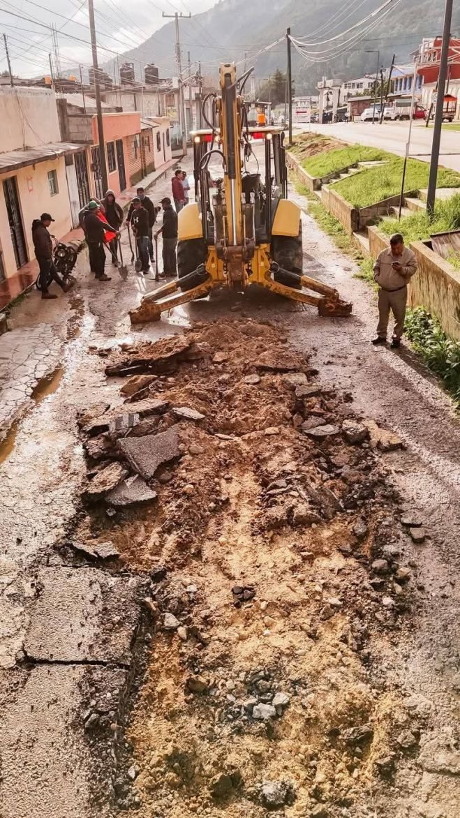 Arranca rehabilitación de la calle Damasco en la colonia Nueva Esperanza