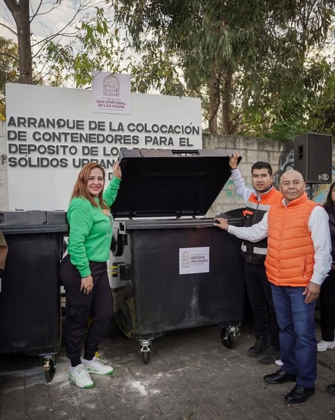 Inicia la instalación de 500 contenedores de residuos sólidos en San Cristóbal