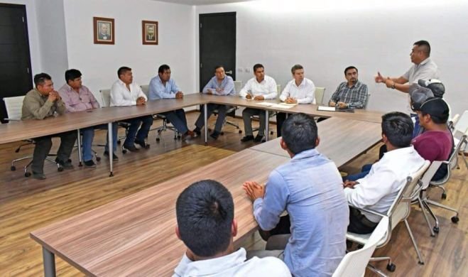 Atiende Ismael Brito conflicto en Chamula