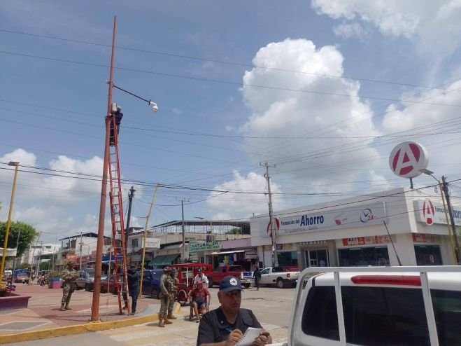 En Suchiate, desmantelan cámaras de vigilancia clandestinas: FGE