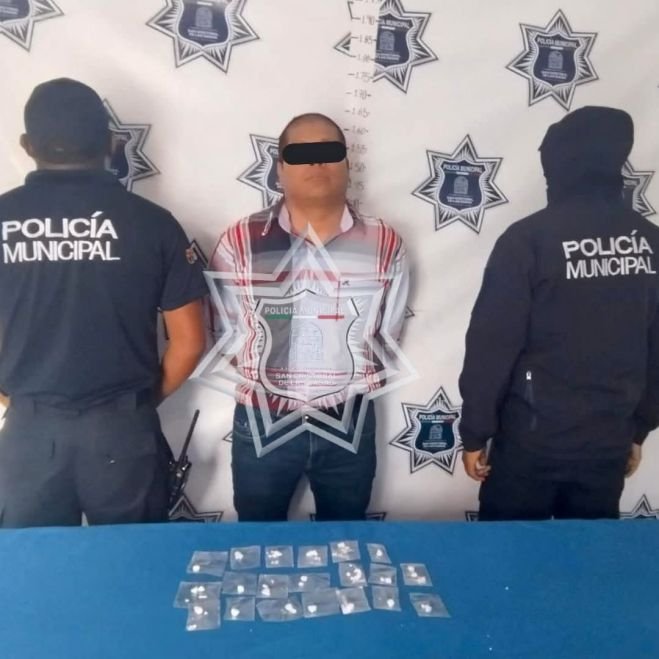 Detienen a encargado de botanero por posesión de estupefacientes en San Cristóbal de Las Casas