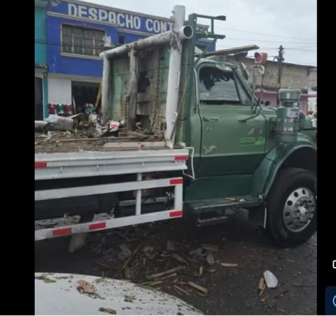 Explosión de pirotecnia deja un lesionado y daños materiales en San Cristóbal de Las Casas