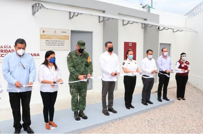 INAUGURA RUTILIO ESCANDÓN ESCUDO URBANO C5, EN PALENQUE