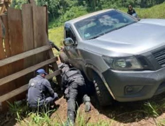 En operativo, grupo interinstitucional recupera vehículos en Maravilla Tenejapa y zonas aledañas