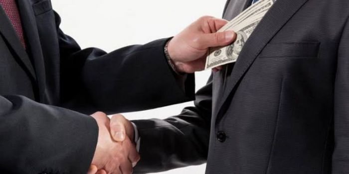 ¡AJUSTES NECESARIOS!