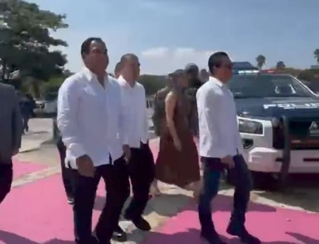 Eduardo Ramírez fortalece la seguridad municipal con entrega de patrullas y equipamiento