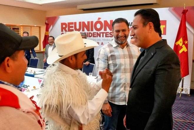 Eduardo Ramírez se reúne con presidentes municipales electos del Partido del Trabajo