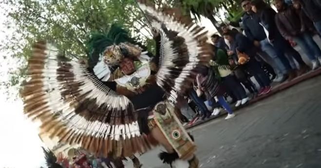 Arranca el Festival “Vive Sancris” con un colorido desfile de tradiciones chiapanecas