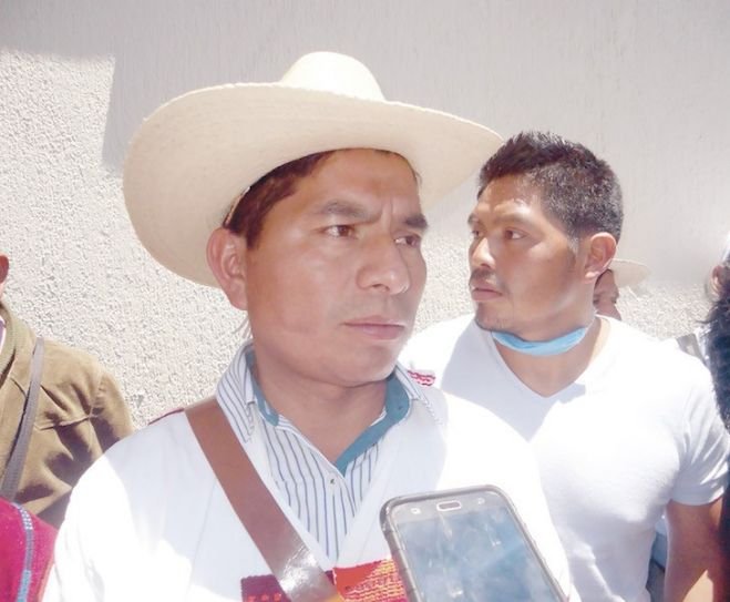 ROBAN MÁS DE 3 MILLONES DE PESOS A PERSONAL DEL AYUNTAMIENTO DE OXCHUC