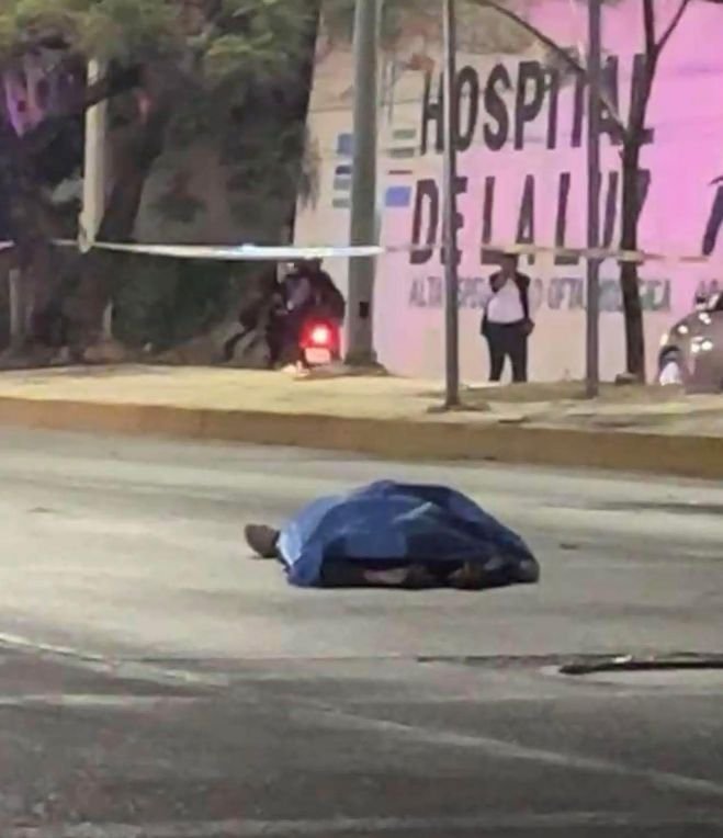 Muere hombre atropellad&ouml; en el Libramiento Sur; responsable huy&oacute; del lugar