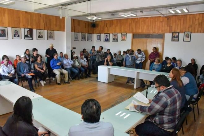 Atiende Fabiola Ricci a representantes de barrios y colonias de la zona oriente en San Cristóbal