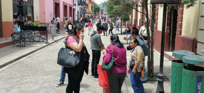 EN CHIAPAS SE REGISTRA UNA AFLUENCIA  DE VISITANTES DE 40 A 45 POR CIENTO 