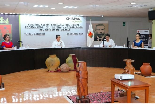 EN CHIAPAS, EL COMBATE A LA CORRUPCI&Oacute;N NO SE DETIENE: RUTILIO ESCAND&Oacute;N