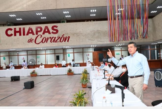 Convoca Rutilio Escand&oacute;n a diputados locales y federales electos a la unidad por el desarrollo