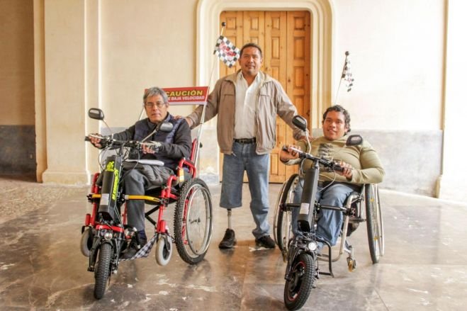 GRUPO “SI PODEMOS” DOTA DE MOVILIDAD E INDEPENDENCIA A 2 CIUDADANOS SANCRISTOBALENSES