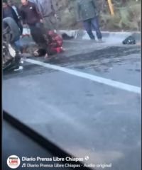 Volcadura deja dos personas lesionadas en Rancho Nuevo