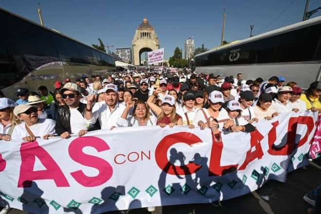 EDUARDO RAMÍREZ AGRADECE EL APOYO DE LOS CHIAPANECOS A CLAUDIA SHEINBAUM EN EL ZÓCALO