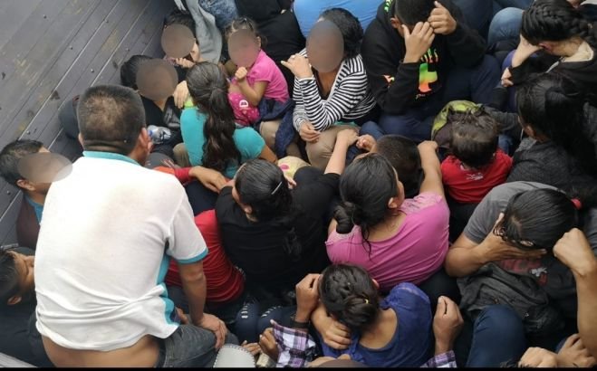 SSyPC rescata a 35 inmigrantes y detiene a dos presuntos traficantes