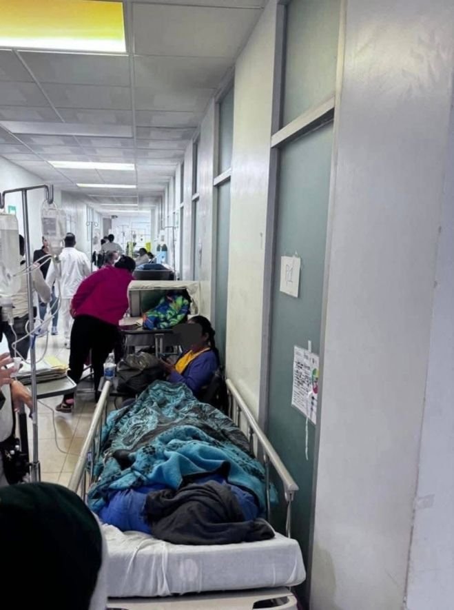 Colapsa Hospital General de Huixtla; pacientes son atendidos en pasillos