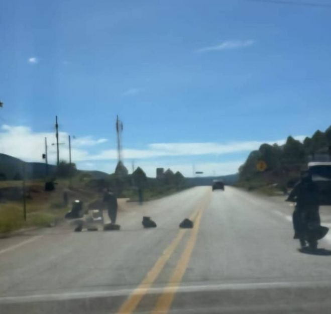 Automovilistas inconformes por los topes en la carretera San Cristóbal–Comitán