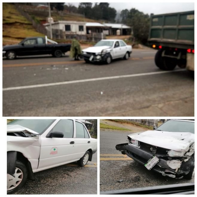 Choque deja dos lesionados en la carretera San Crist&oacute;bal - Teopisca 