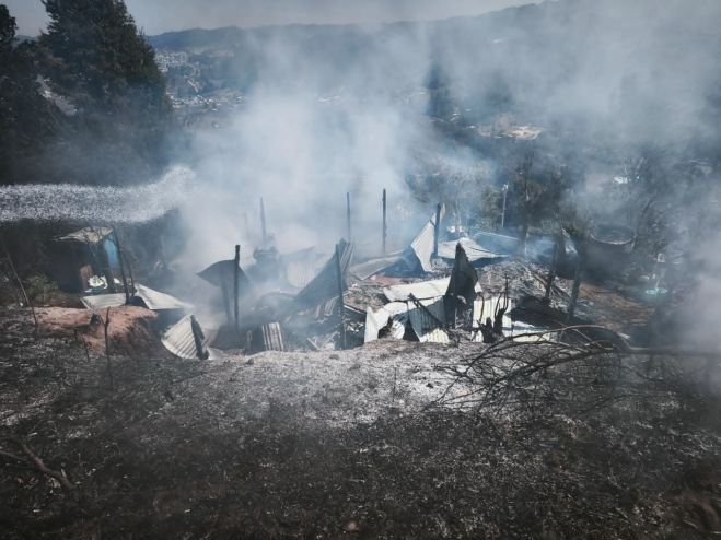 Incendio consume vivienda en comunidad de San Crist&oacute;bal