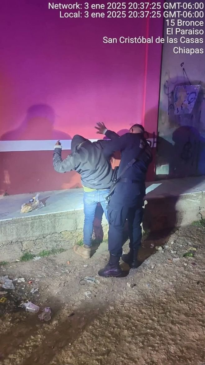 Detiene Policía Municipal de San Cristóbal a 9 personas en motocicleta por riña