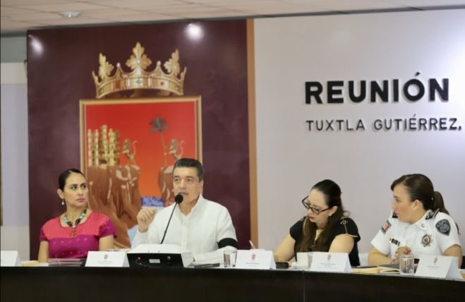 La verdadera pol&iacute;tica es trabajar con honestidad, responsabilidad y convicci&oacute;n por Chiapas: Rutilio Escand&oacute;n