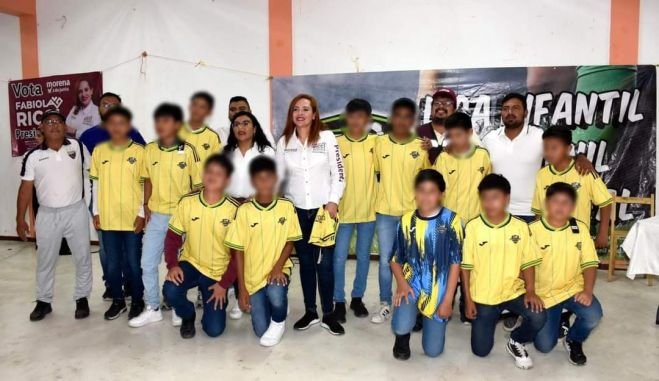 Se reúne Fabiola Ricci con la mesa directiva de la liga Infantil y juvenil de fútbol Ciudad Real