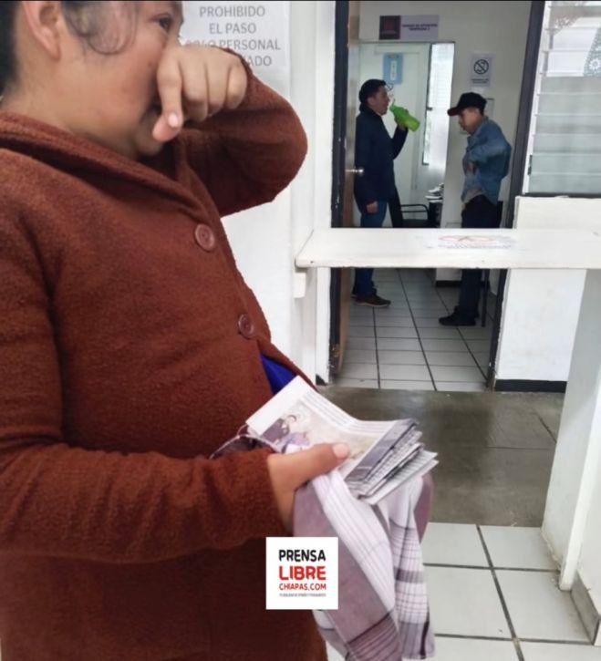 Engañan a mujer y le roban más de 30 mil pesos